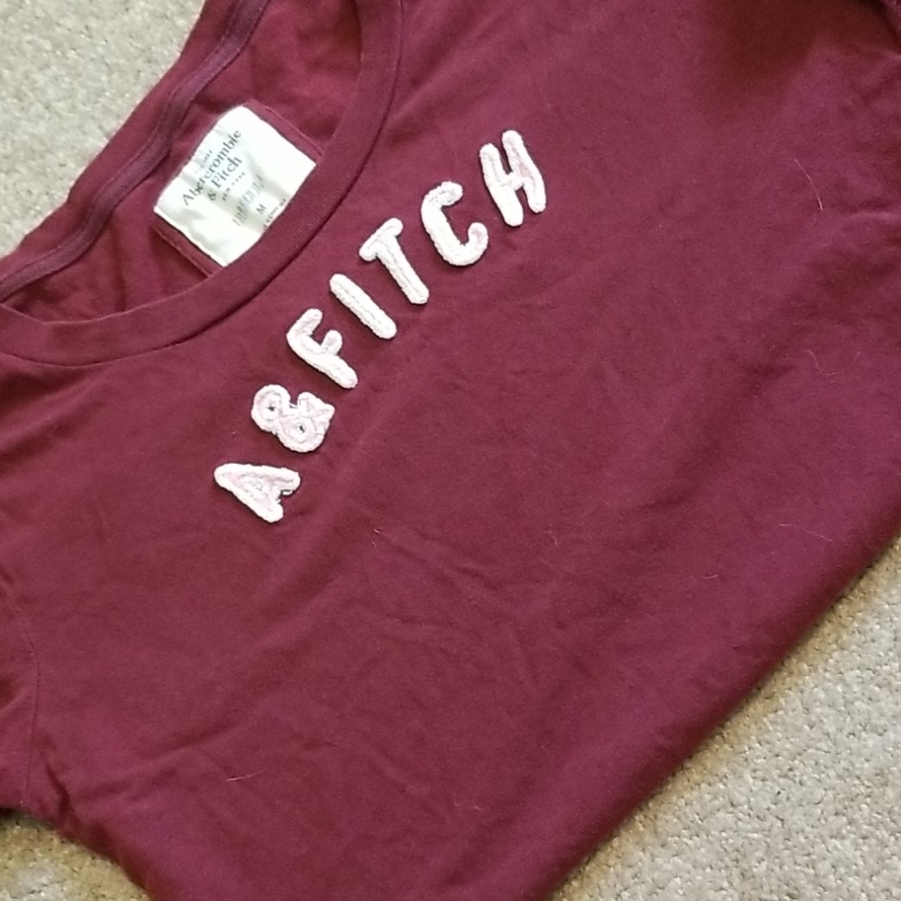 Abercrombie and Fitch t shirt